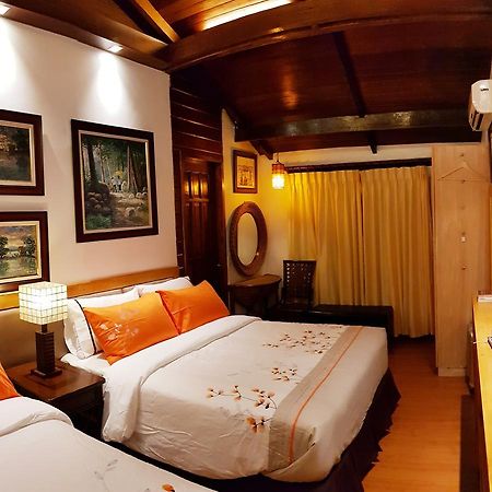 Stay Amare Villa Maria 1 Bacolod Bagian luar foto