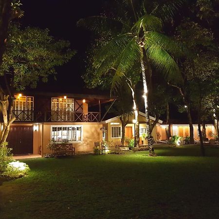 Stay Amare Villa Maria 1 Bacolod Bagian luar foto