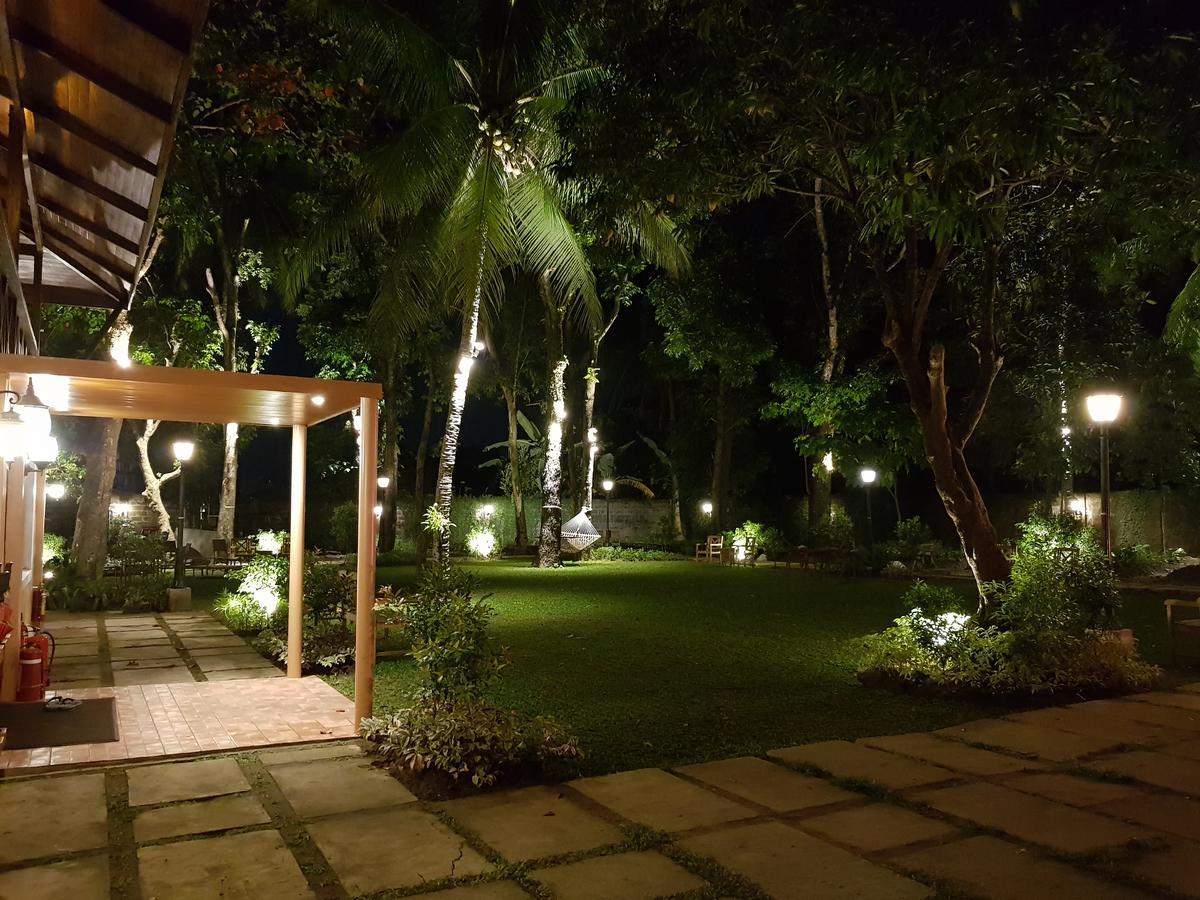 Stay Amare Villa Maria 1 Bacolod Bagian luar foto